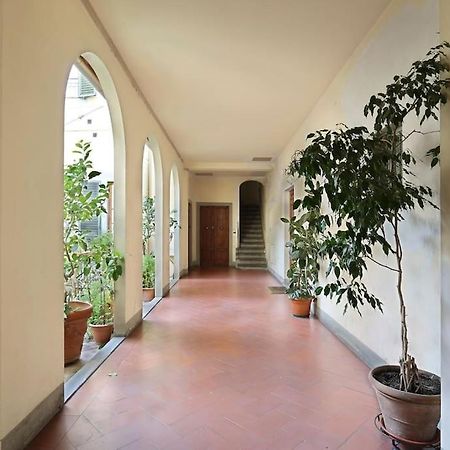 Palazzo Borghese 2 Bedroom Florence Exterior photo